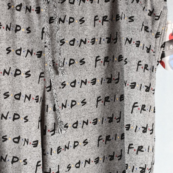 Macy’s Friends Sleepwear Pajama Pants/Socks  XL Gray/Multi Color - Picture 6 of 8